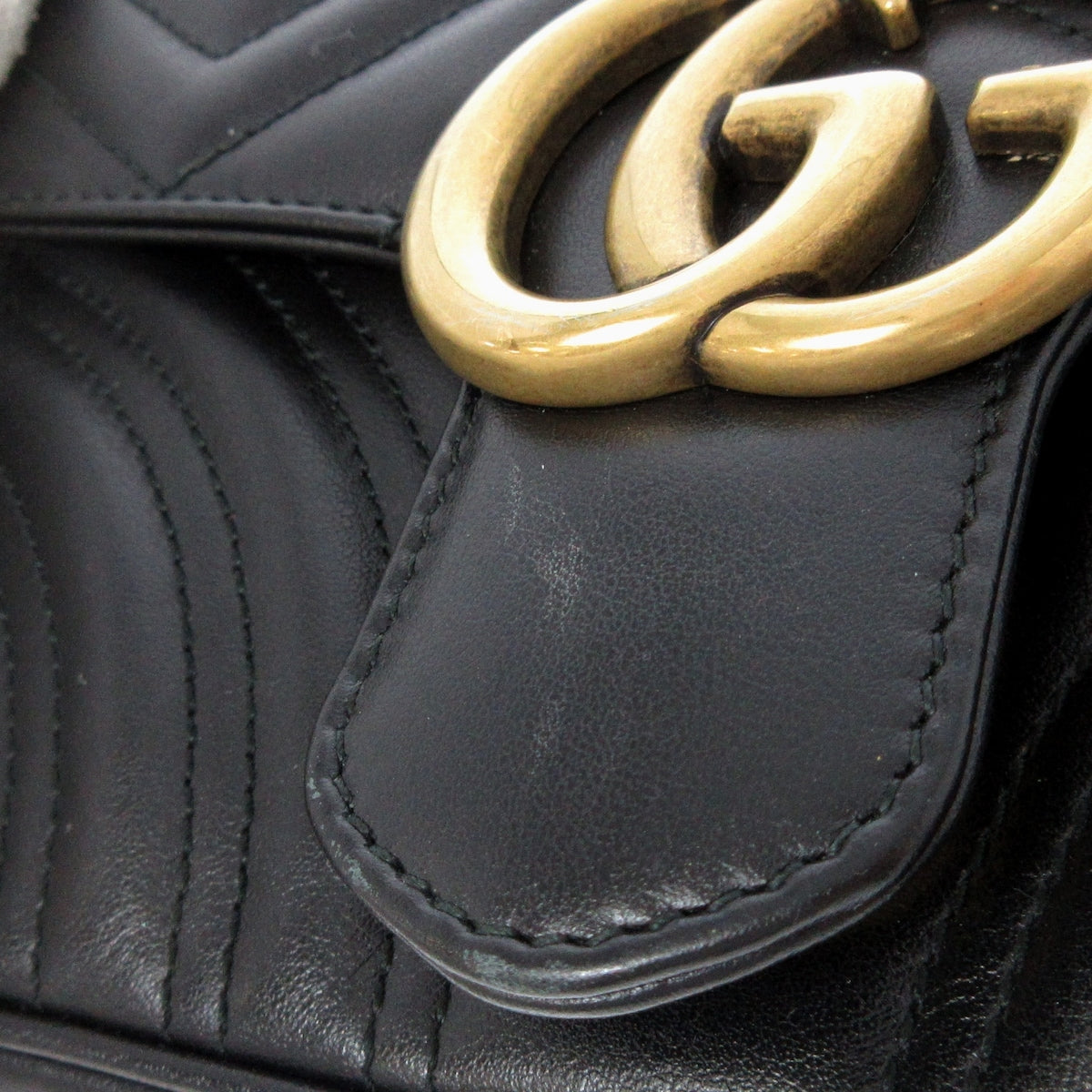 Gucci GG Marmont Shoulder Bag
