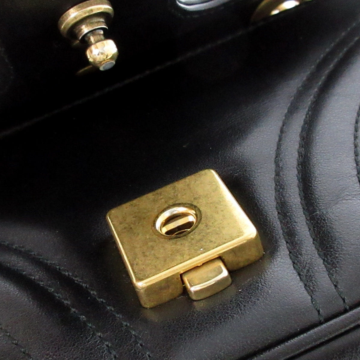 Gucci GG Marmont Shoulder Bag