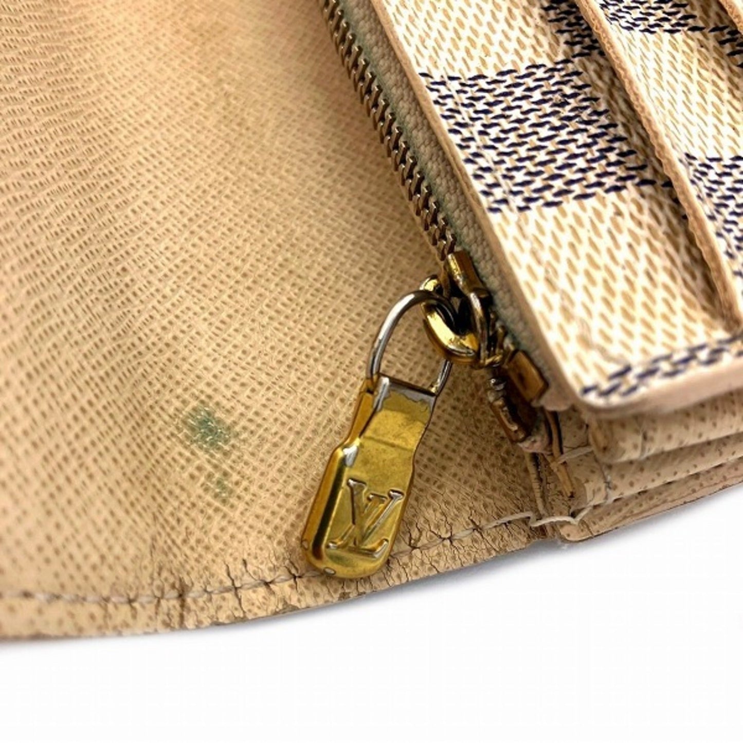 Louis Vuitton    Long Wallet (Bi-Fold)