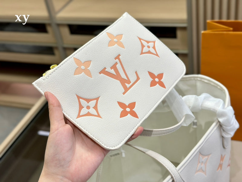 Alice bags - Louis Vuittons  - 15052