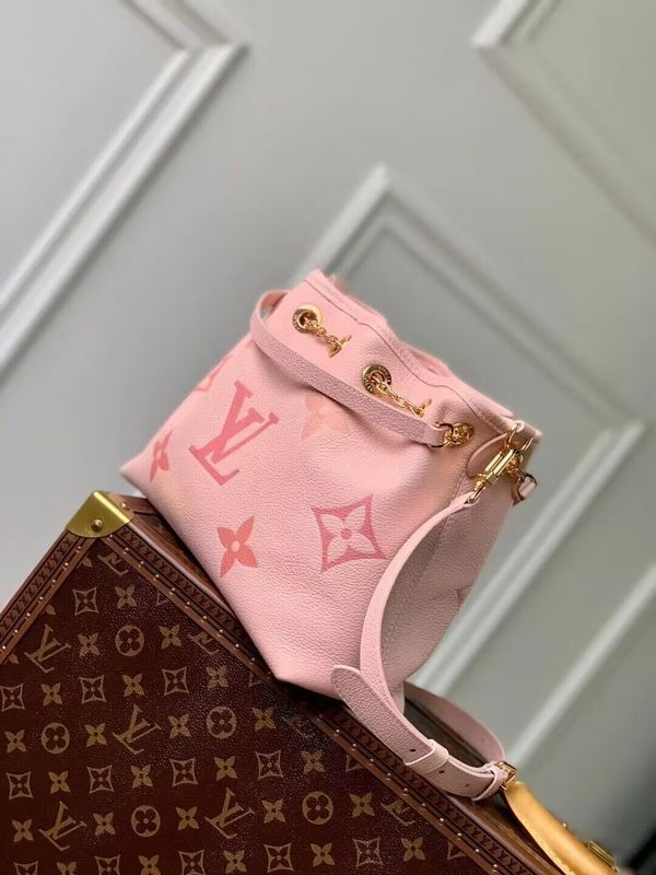Alice bags - Louis Vuittons  - 15367