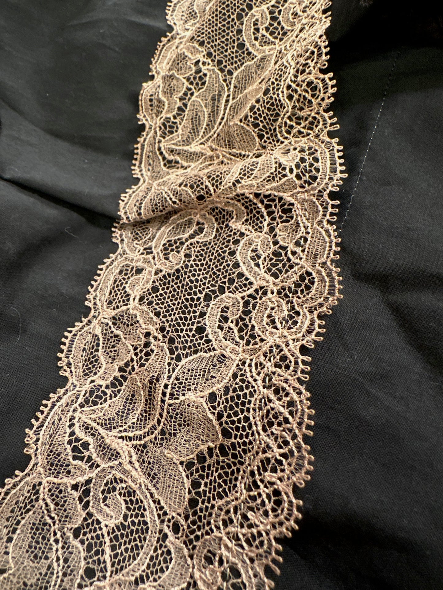 Gucci Lace-Trim Cotton Maxi Dress in Black