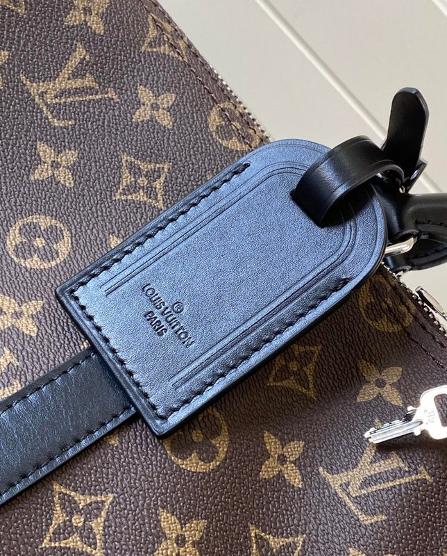 Alice Bags- Louis Vuittons  - 16607