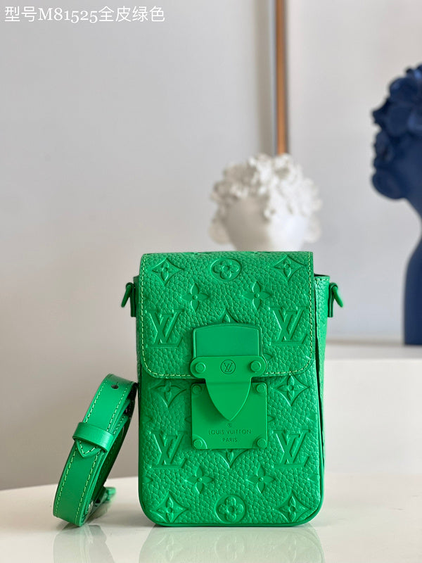 Alice Bags- Louis Vuittons  - 16396