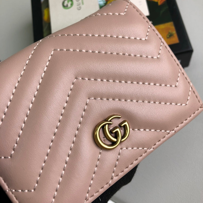 Gucci   Luxury Bags  1337