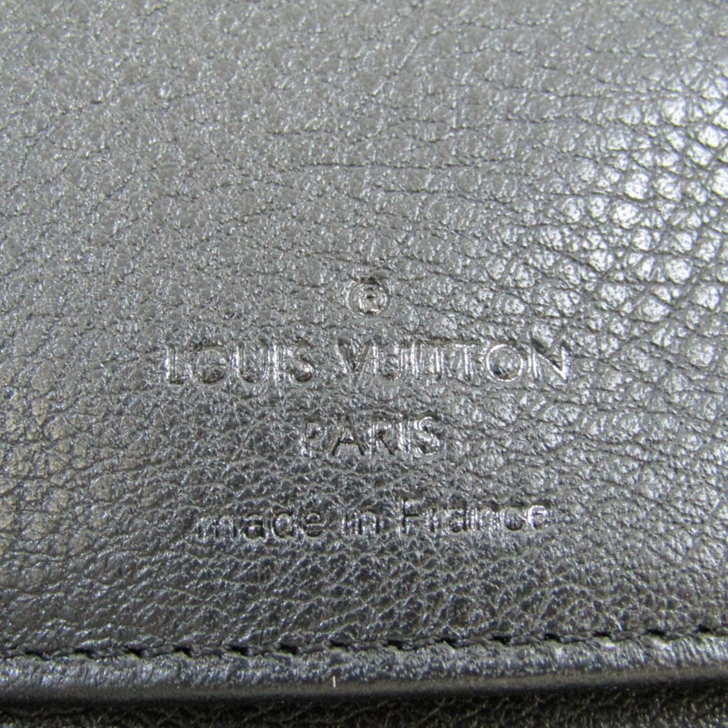Louis Vuitton Black Leather Zippy Wallet Vertical wallet accessories