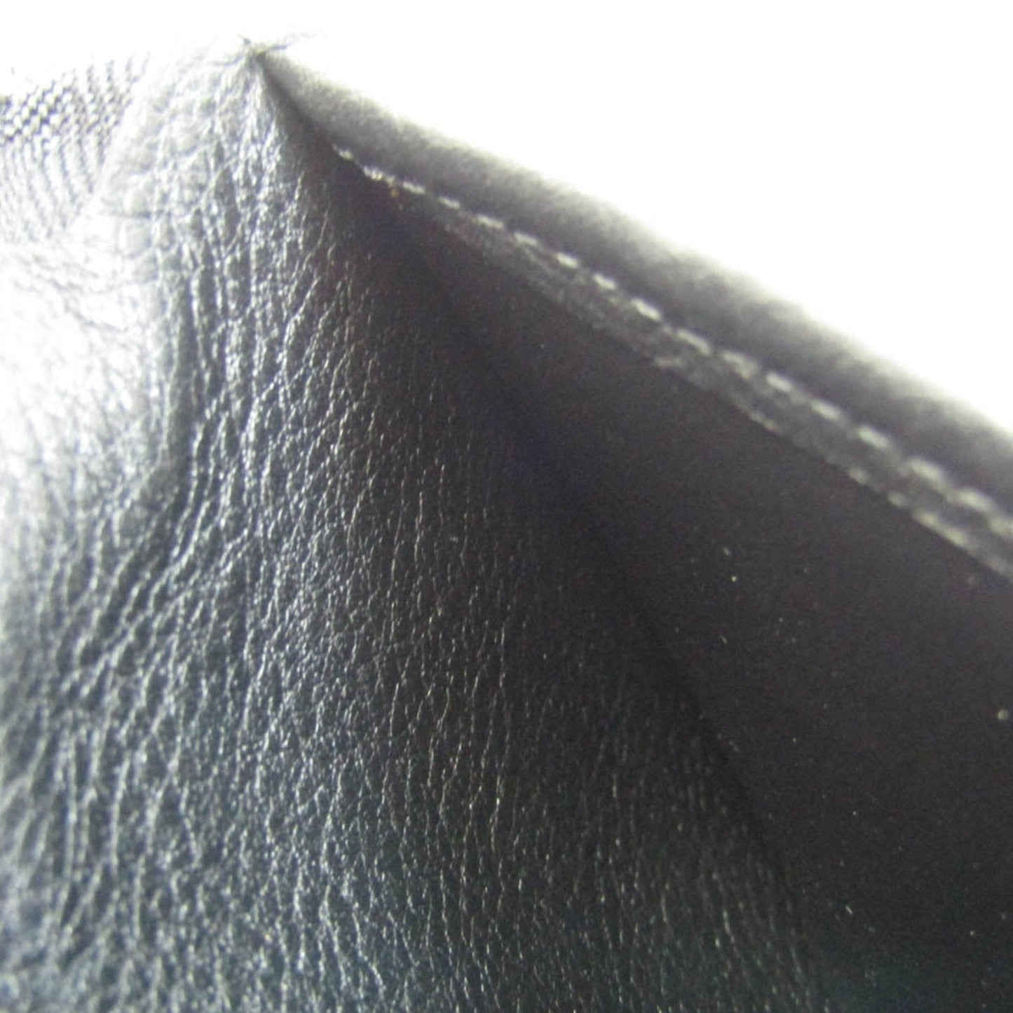 Louis Vuitton Black Leather Zippy Wallet Vertical wallet accessories
