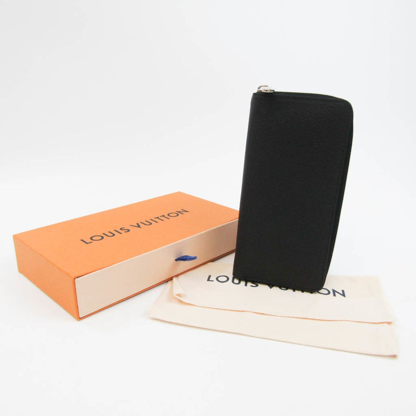 Louis Vuitton Black Leather Zippy Wallet Vertical wallet accessories