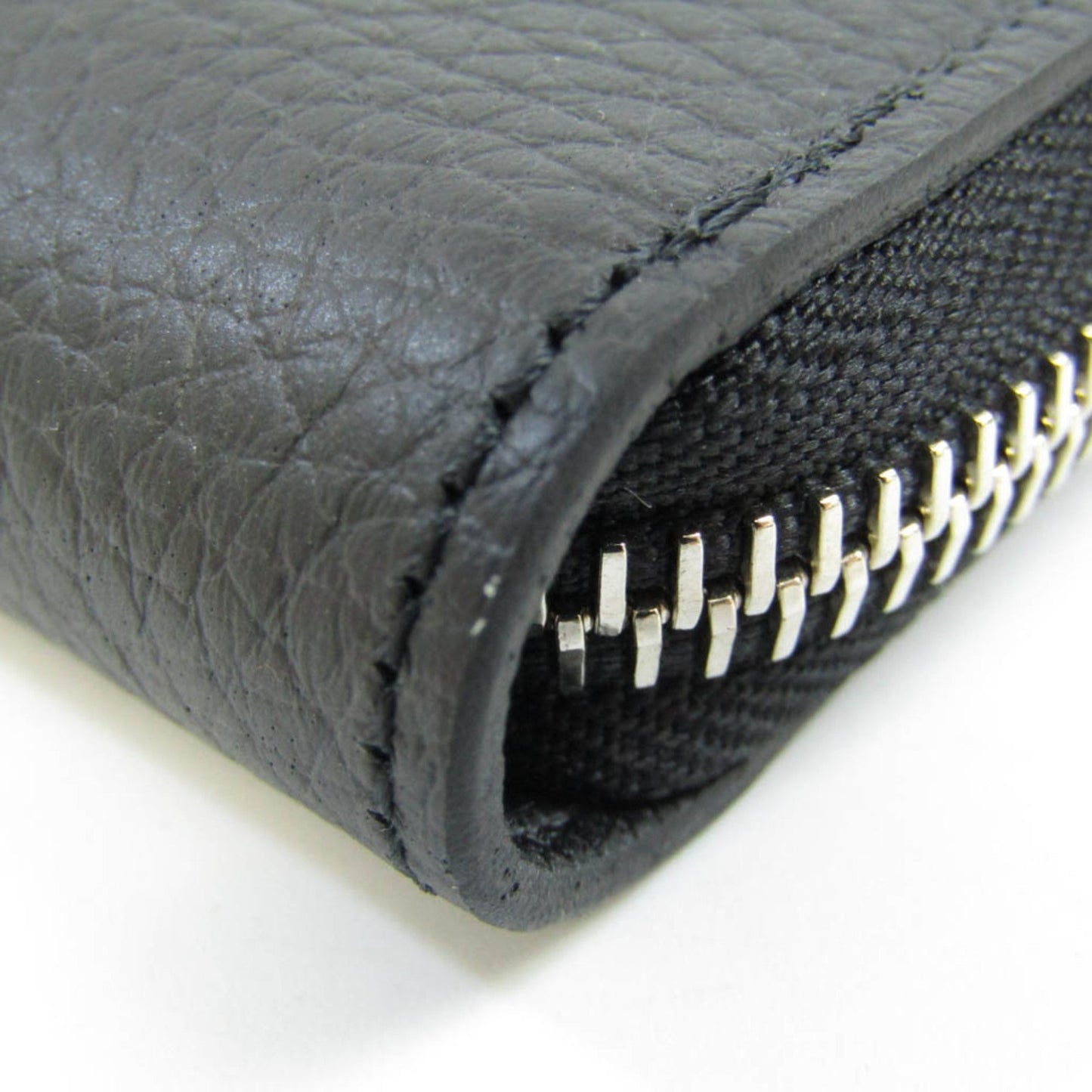 Louis Vuitton Black Leather Zippy Wallet Vertical wallet accessories