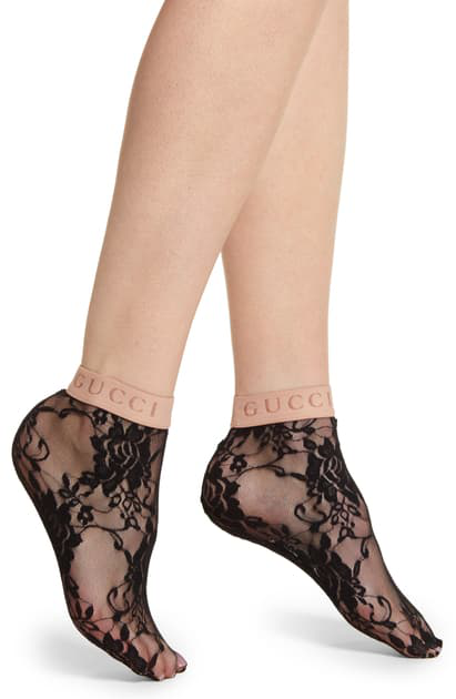 Gucci Floral Lace Ankle Socks in Black