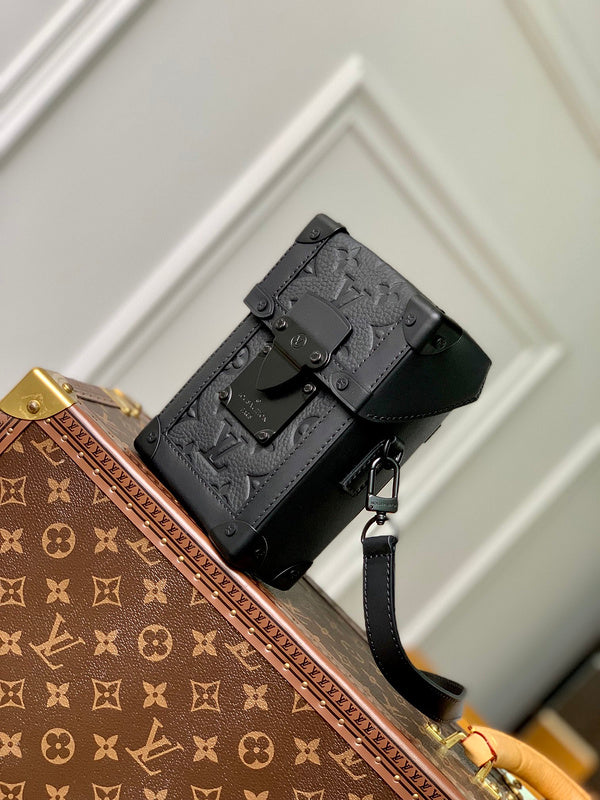 Alice bags - Louis Vuittons  - 15695
