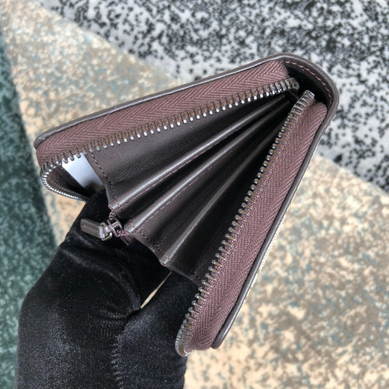 Gucci   Luxury Bags  961