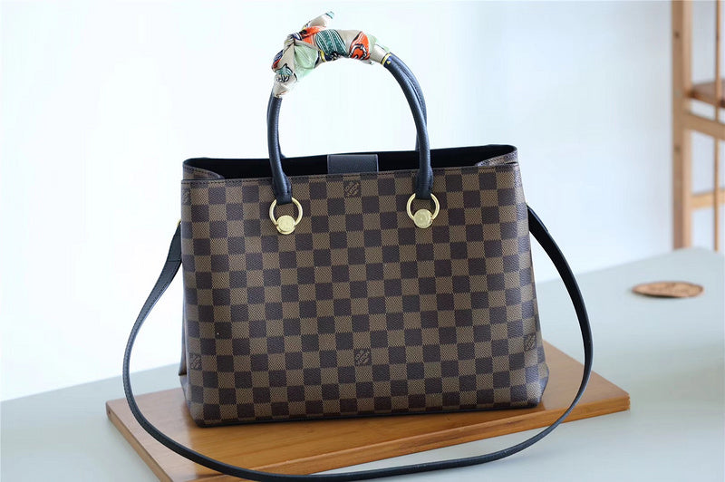 Alice bags - Louis Vuittons  - 7817