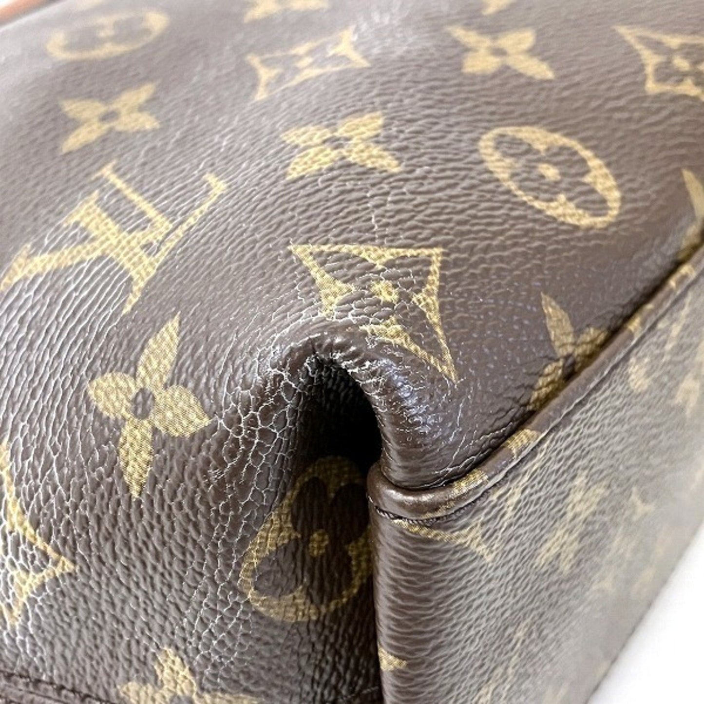 Louis Vuitton  Shoulder Bag
