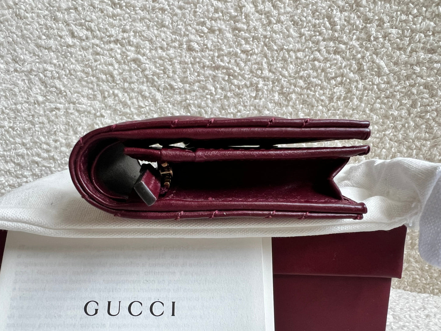 Gucci GG Burgundy Marmont Matelassé Card Case Wallet (RRP £380)