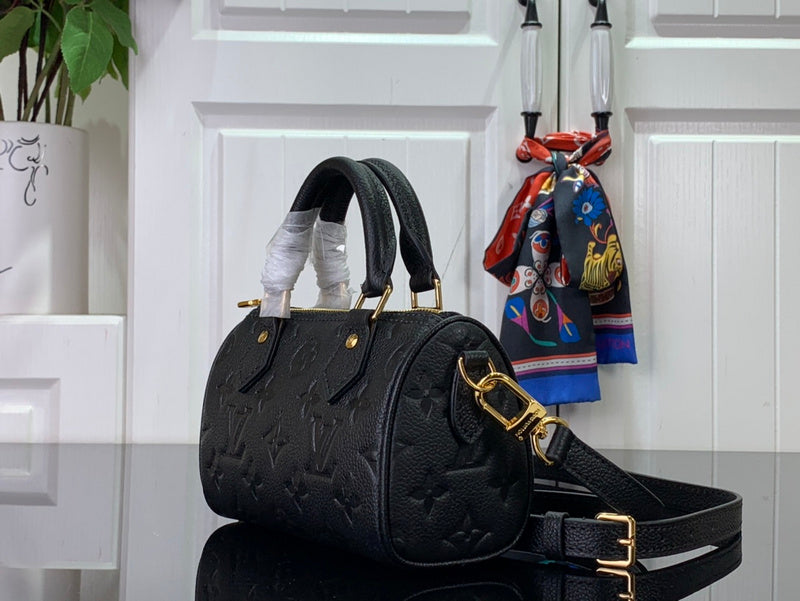 Alice bags - Louis Vuittons  - 15245