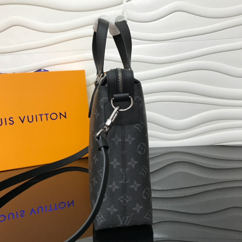Alice Bags- Louis Vuittons  - 16557