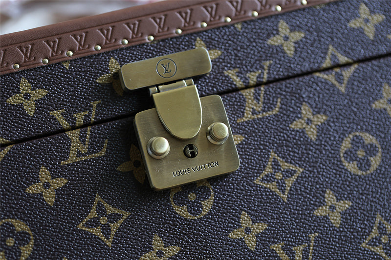 Alice bags - Louis Vuittons  - 9519