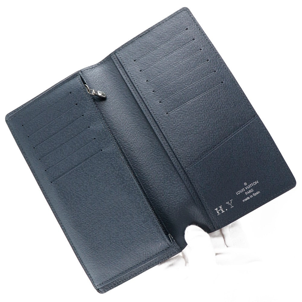Louis Vuitton Black Leather Brazza wallet accessories