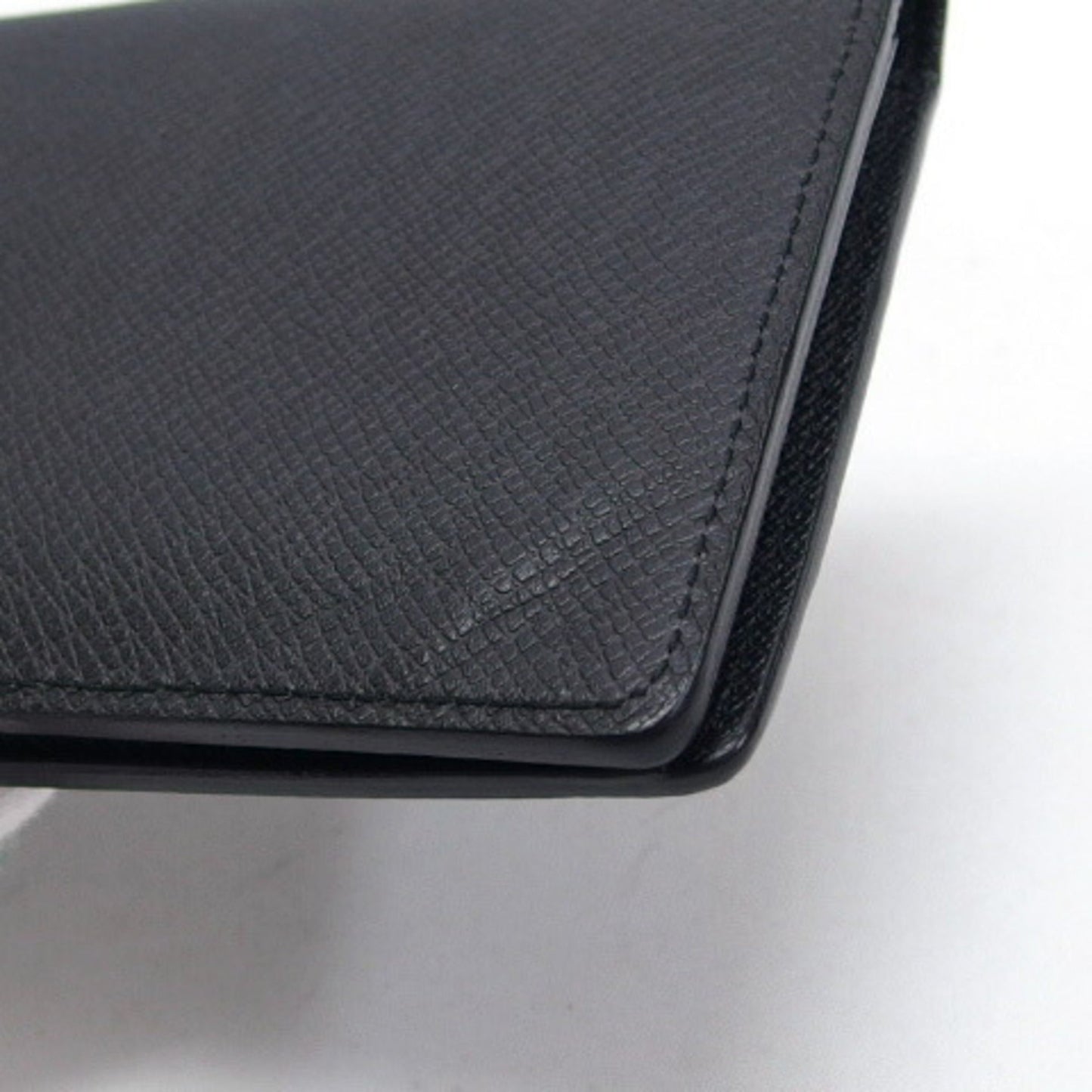 LOUIS VUITTON Brazza Wallet