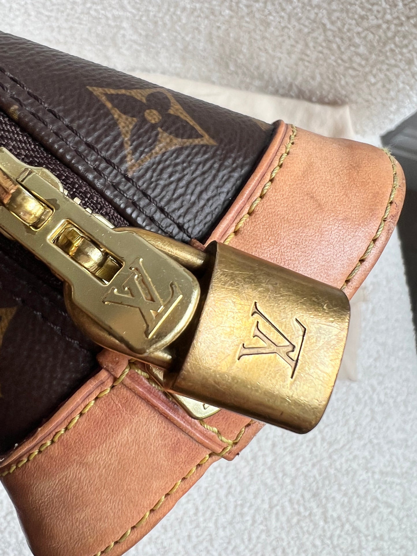 Louis Vuitton Alma BB Monogram (RRP £1,430)