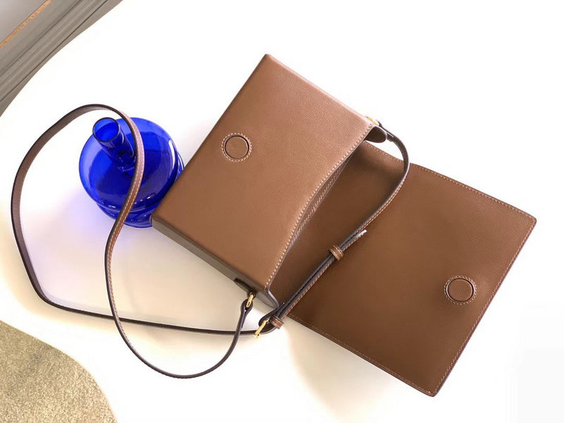 Gucci   Luxury Bags  965