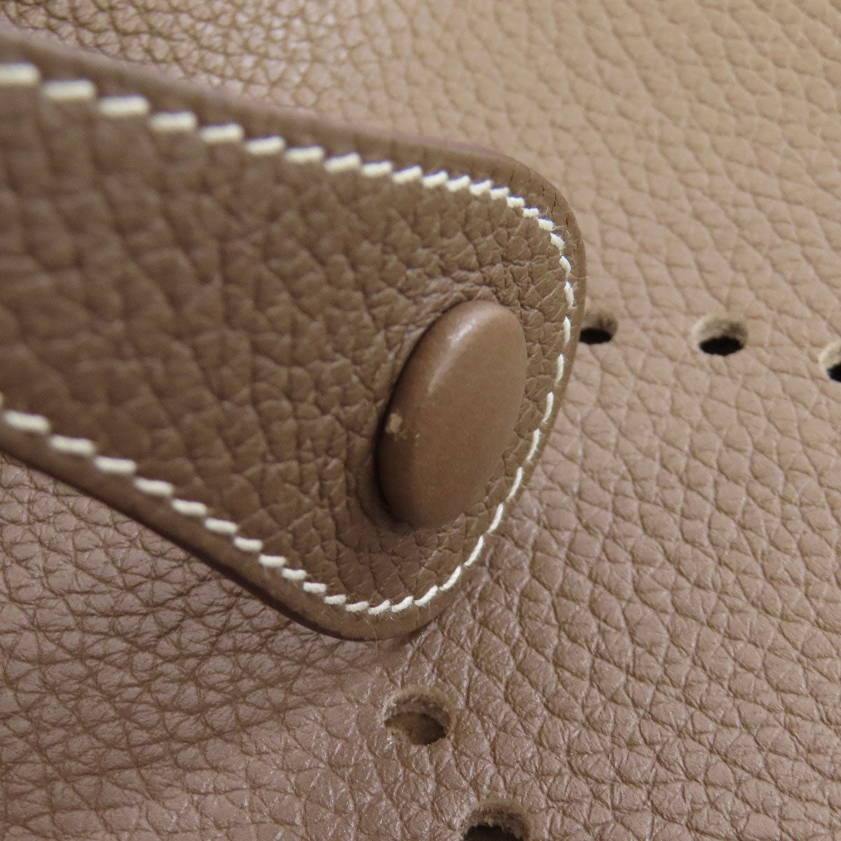 HERMES Shoulder Bag Taurillon Clemence beige Evelyn 3 PM Etoupe Gold Metal Women Used