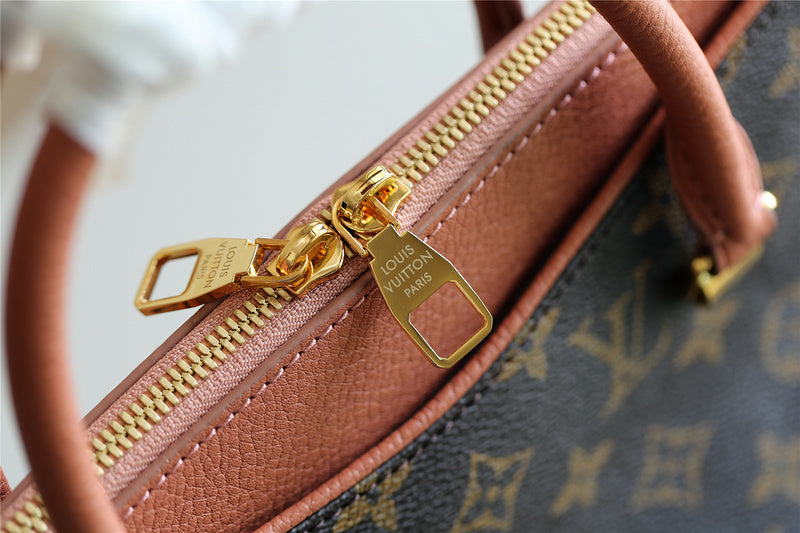 Alice bags - Louis Vuittons  - 7996