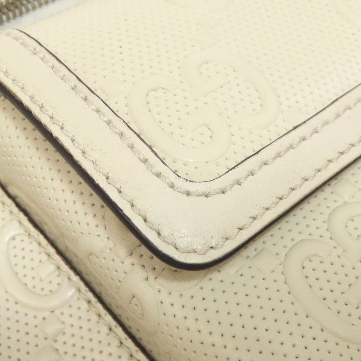 GUCCI Sling bag 645093 Calfskin white GG emboss