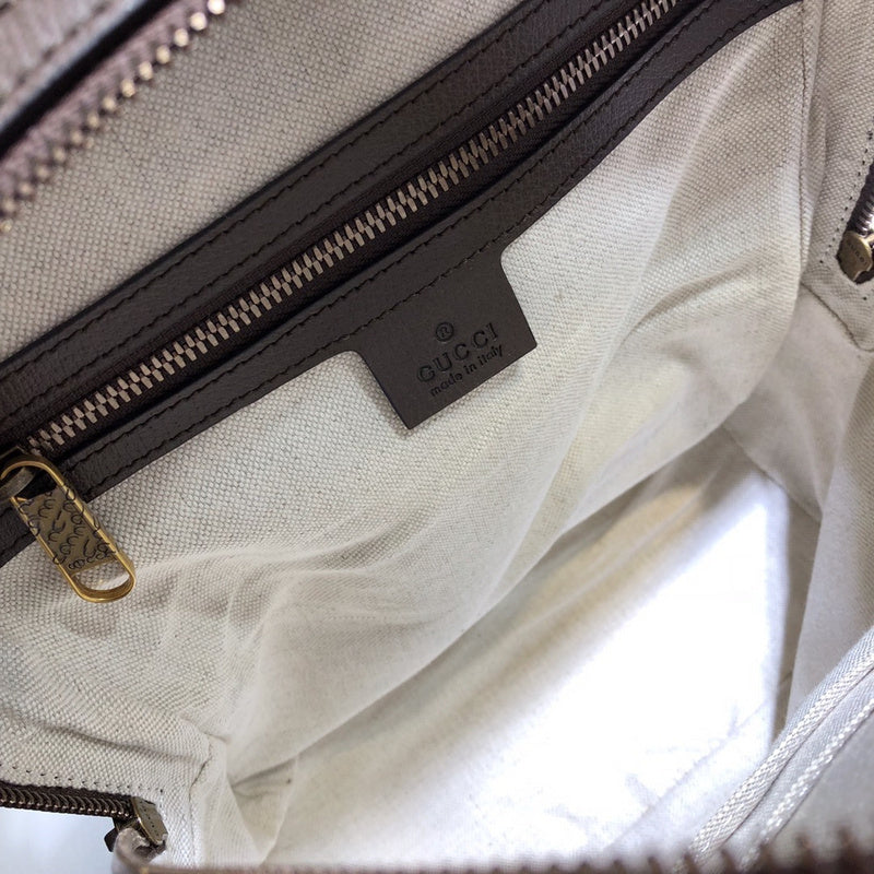 Gucci   Luxury Bags  988