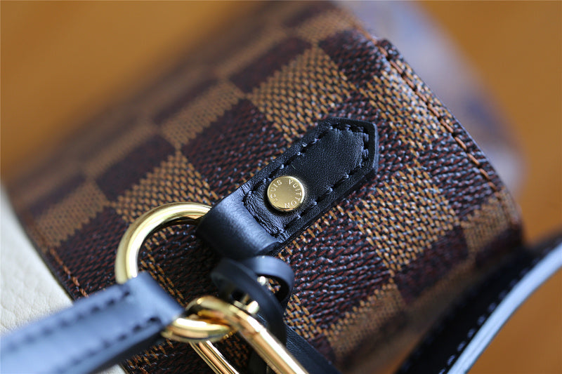 Alice bags - Louis Vuittons  - 7987