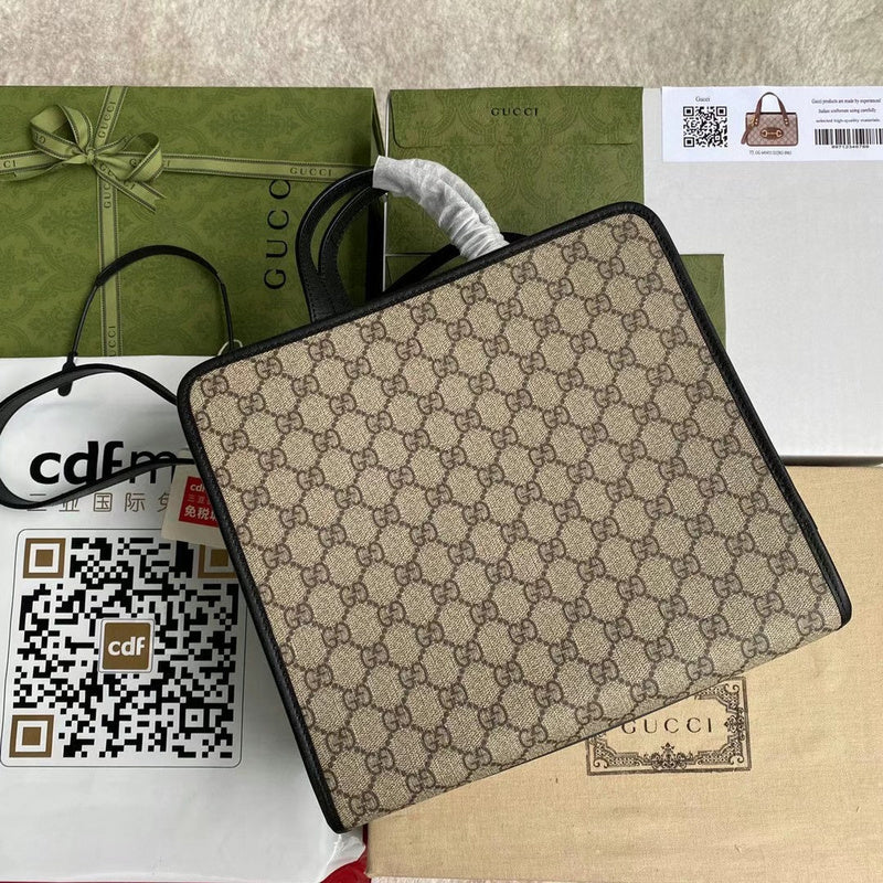 Gucci   Luxury Bags  1071