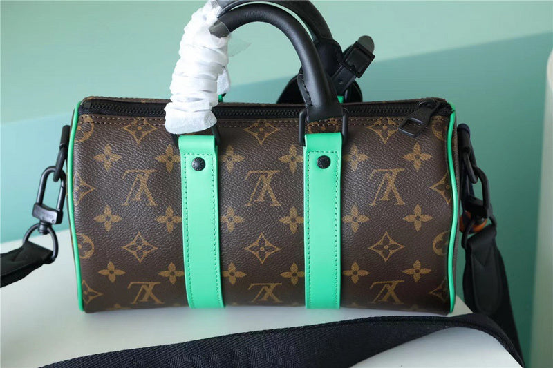 Alice bags - Louis Vuittons  - 11256