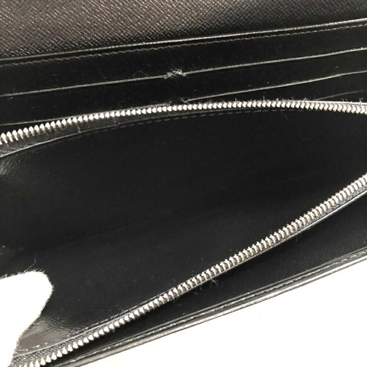 Louis Vuitton Black Leather Sarah wallet accessories