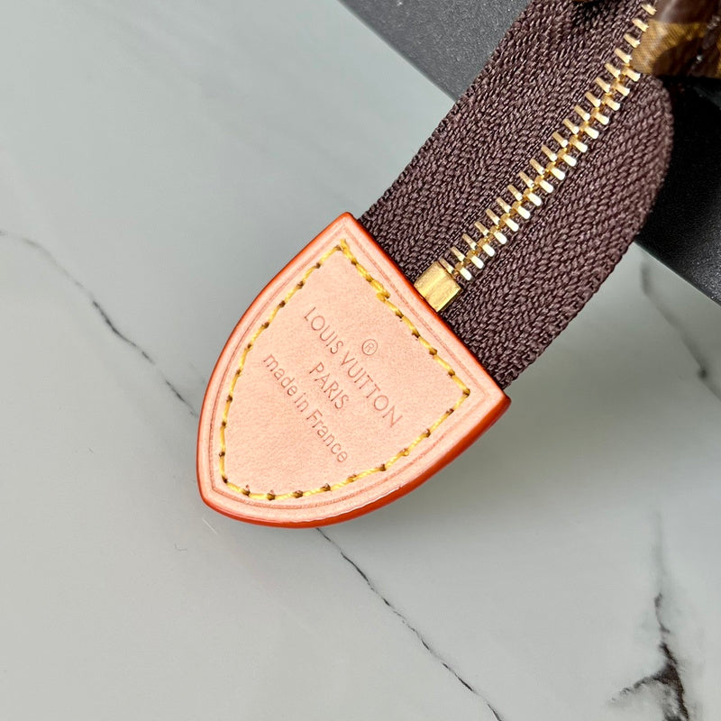 Alice bags - Louis Vuittons  - 15730