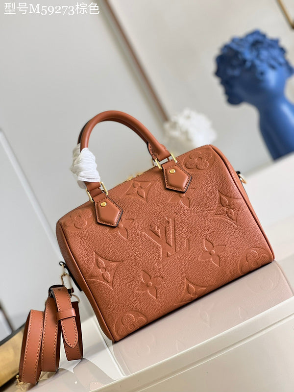 Alice Bags- Louis Vuittons  - 16307
