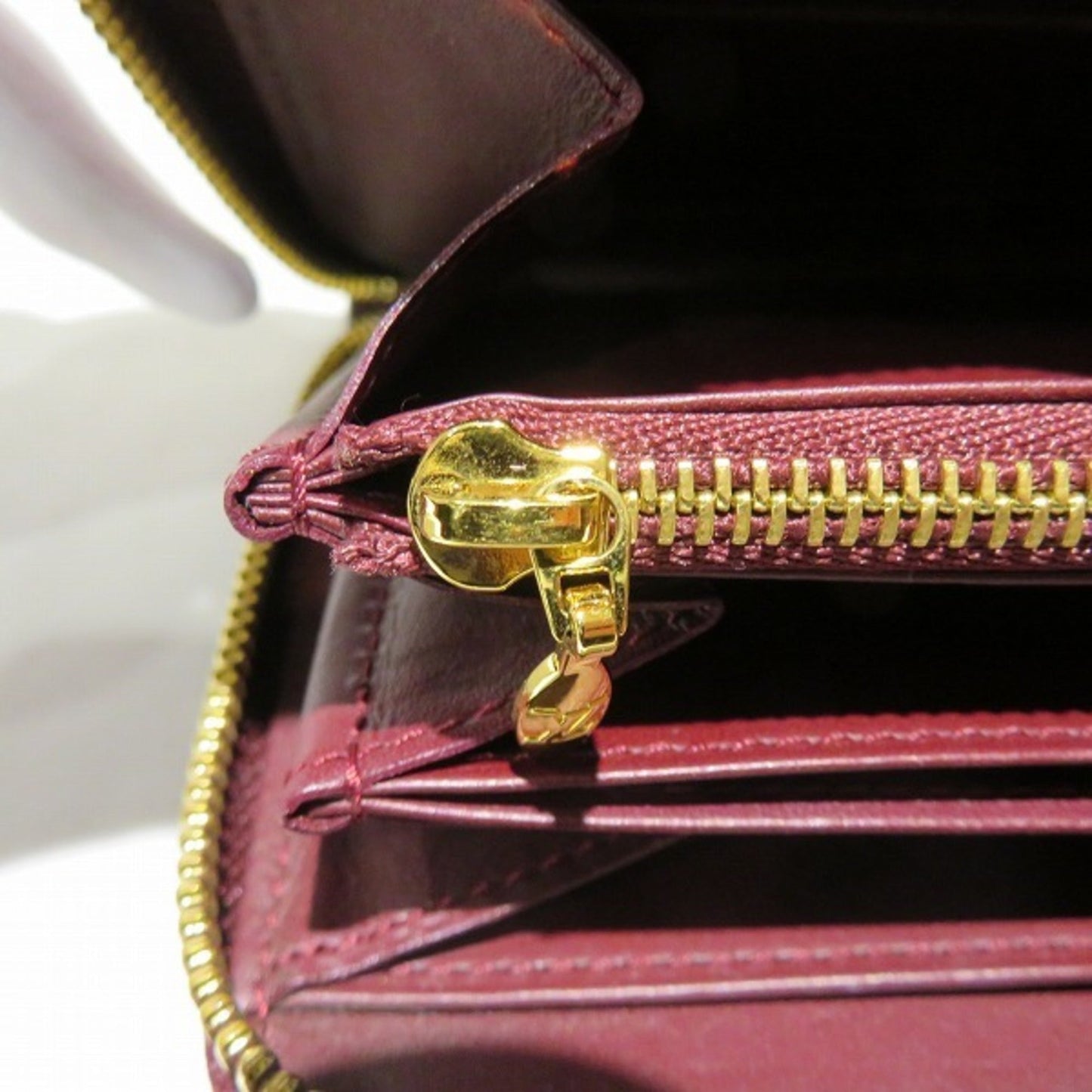 Louis Vuitton Bordeaux Patent leather  wallet accessories