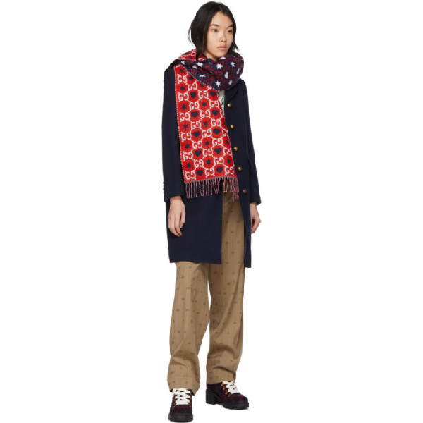 Gucci GG Hearts Scarf in Red