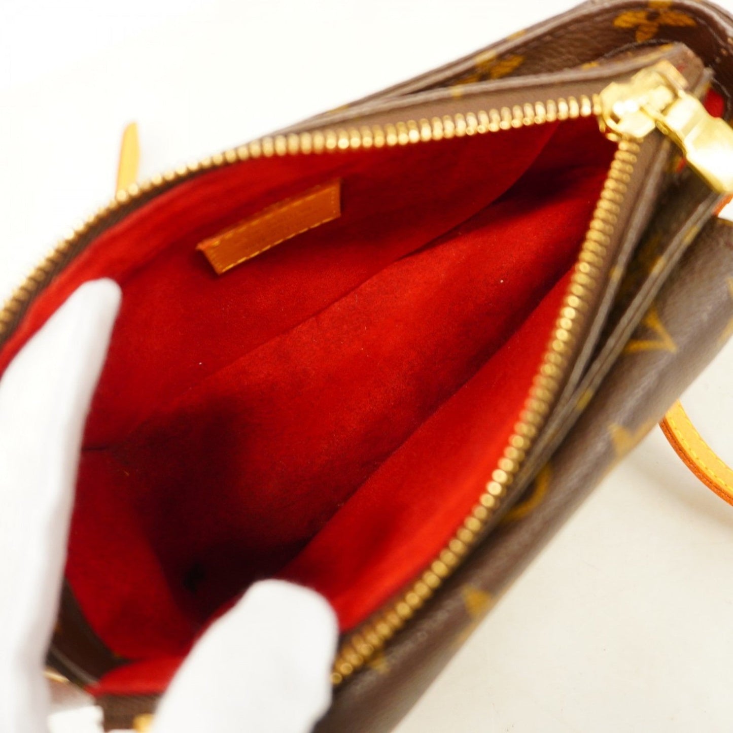 Louis Vuitton  Shoulder Bag