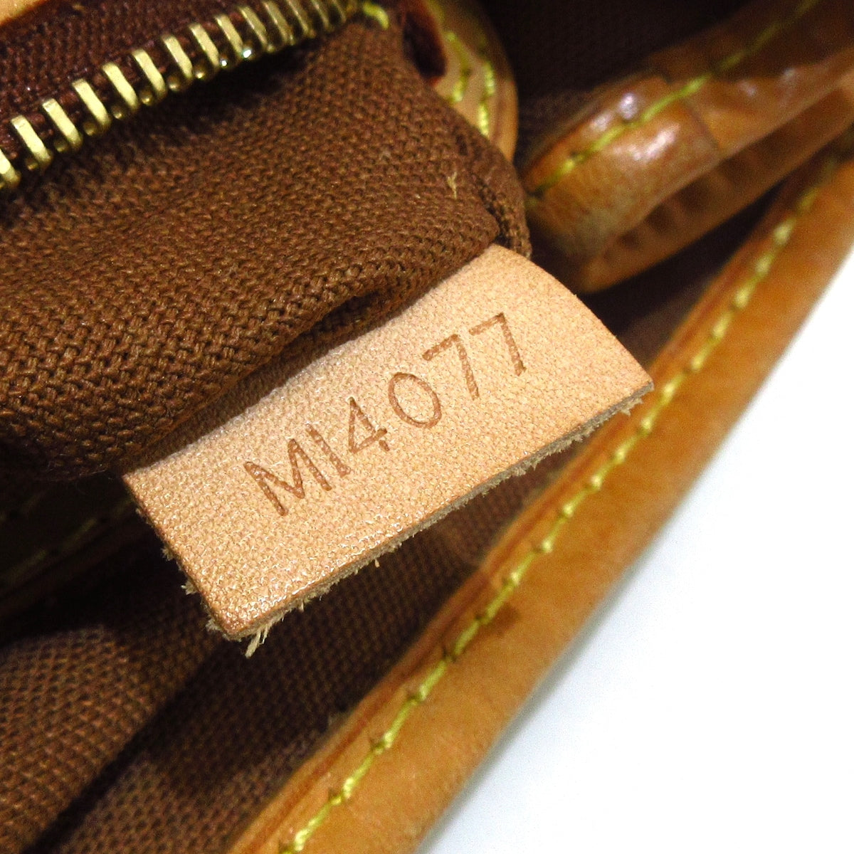 Louis Vuitton Brown Canvas Batignolles Vertical shoulder bag