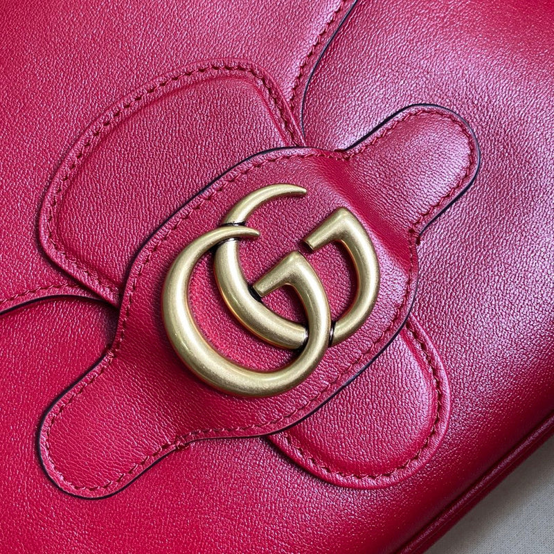 Gucci   Luxury Bags  1018