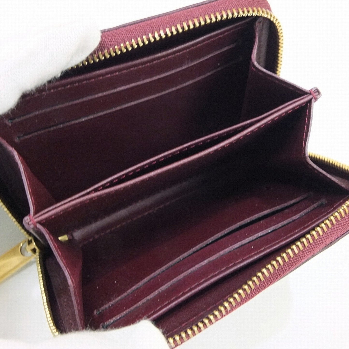 Louis Vuitton Bordeaux Patent leather Zippy coin purse wallet accessories