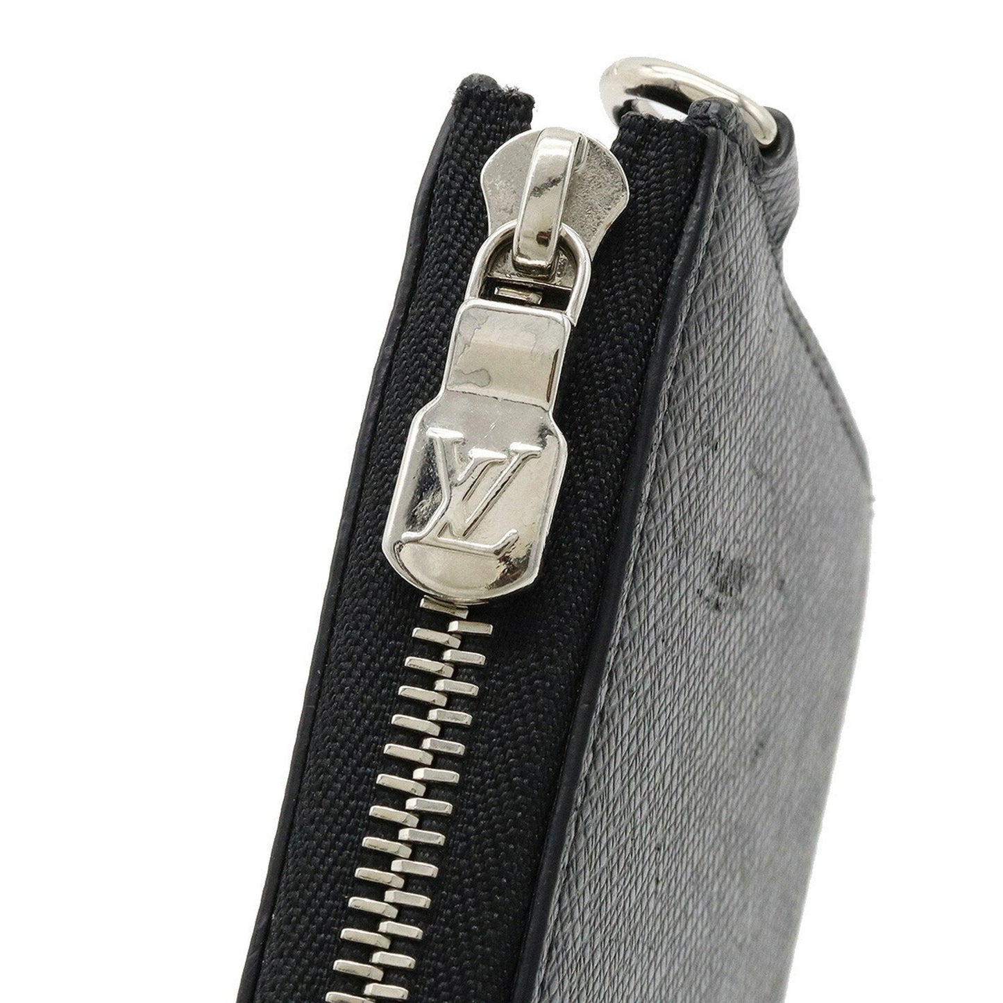 Louis Vuitton Black Leather Zippy Dragonne wallet accessories