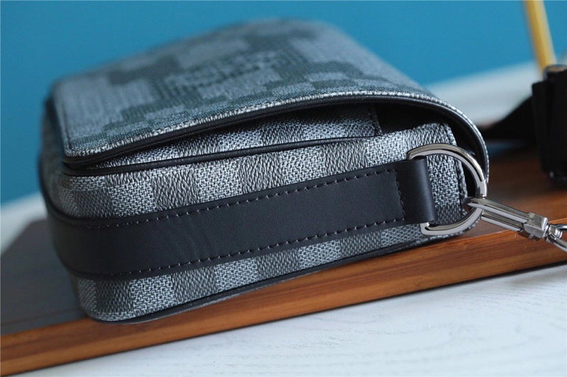 Alice bags - Louis Vuittons  - 10300