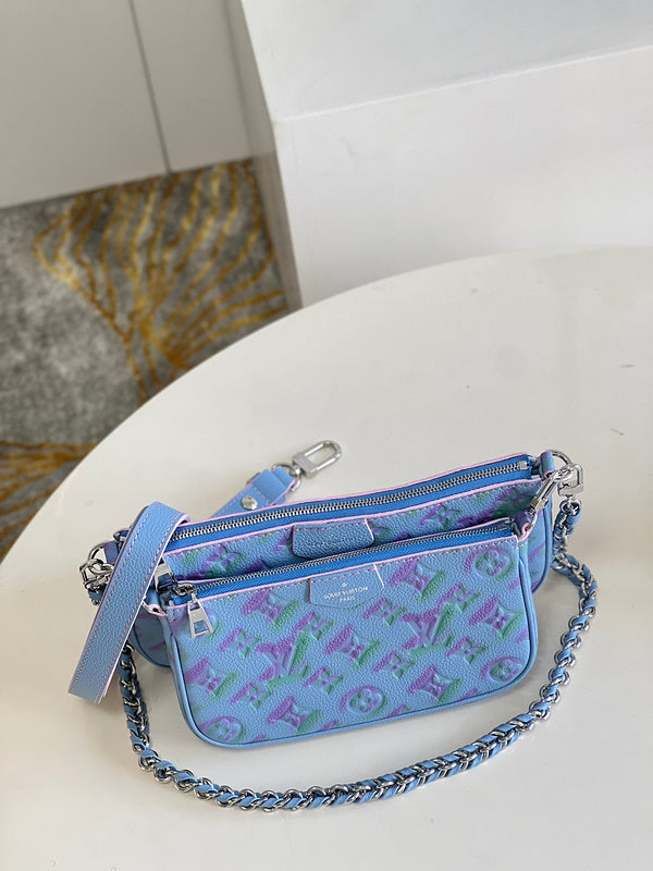 Alice Bags- Louis Vuittons  - 16539