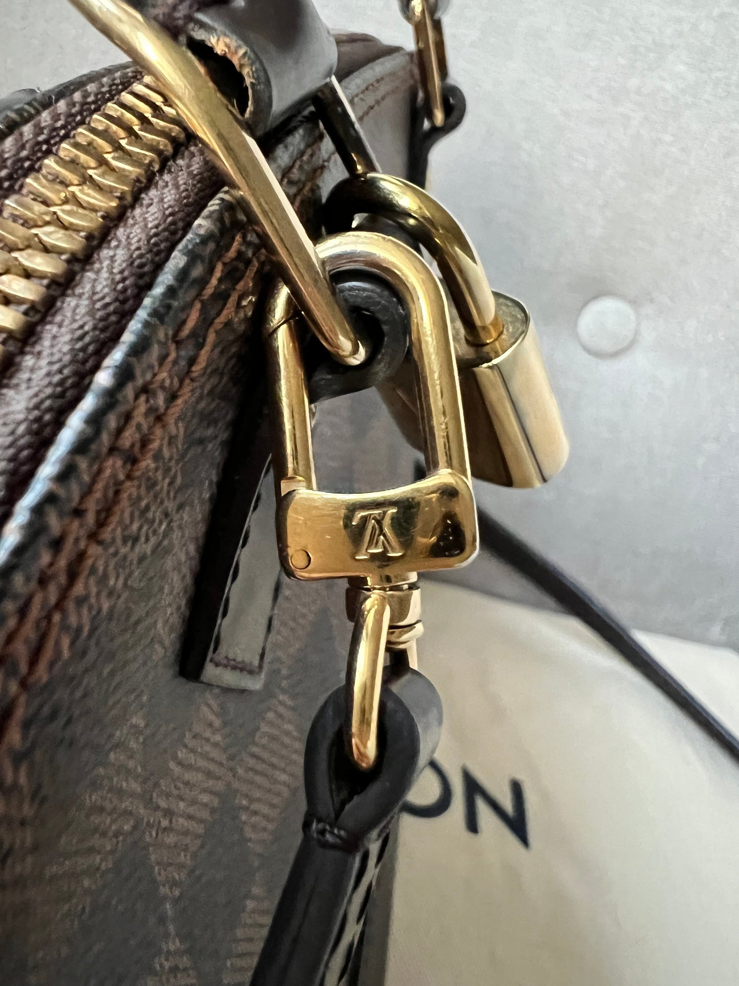 Louis Vuitton Alma BB Damier Ebene