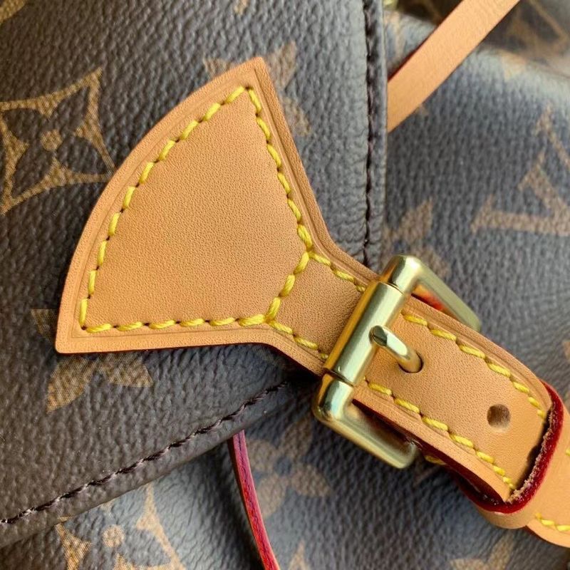 Alice Bags- Louis Vuittons  - 15964