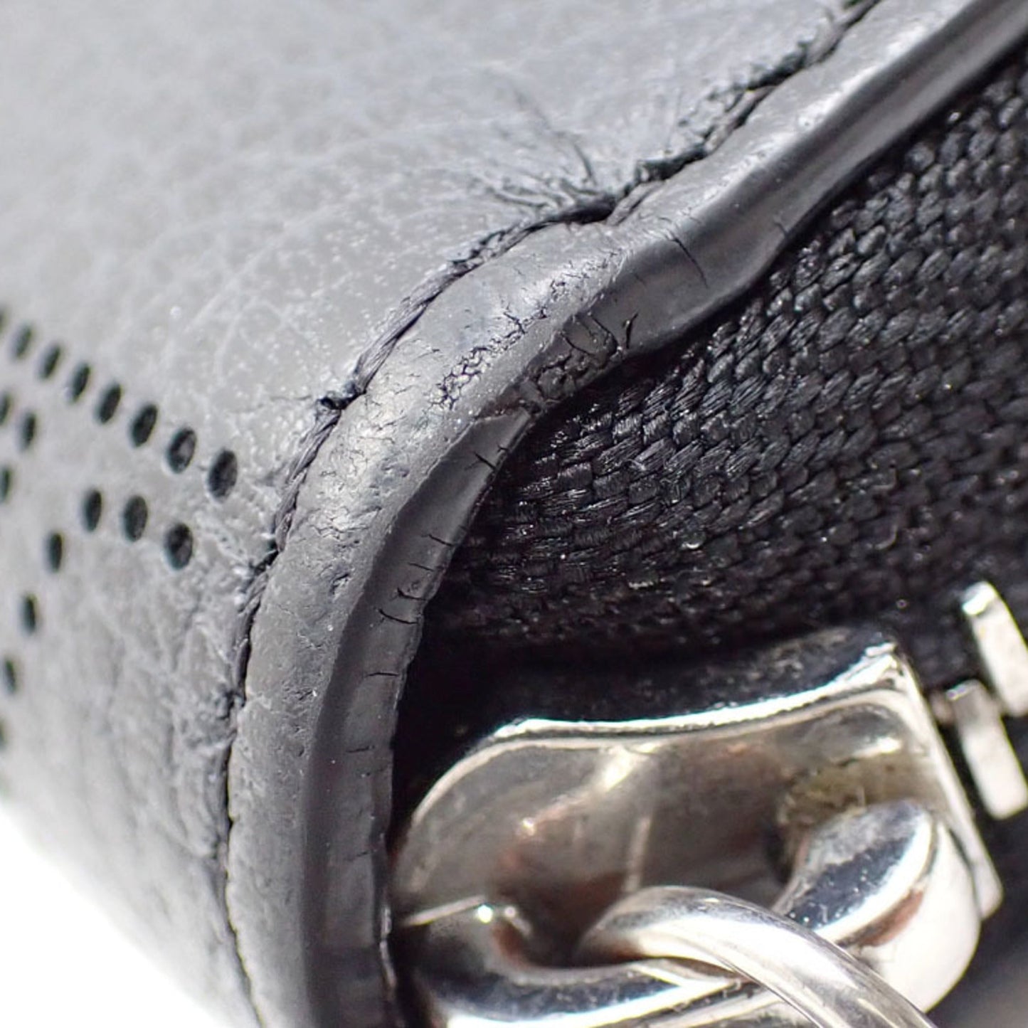 Louis Vuitton Black Leather Portefeuille zippy wallet accessories