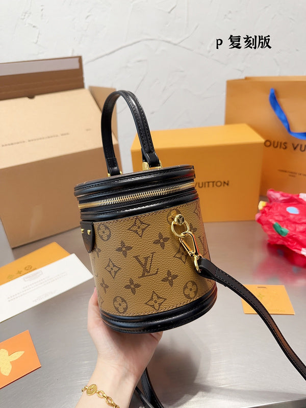Alice bags - Louis Vuittons  - 14956