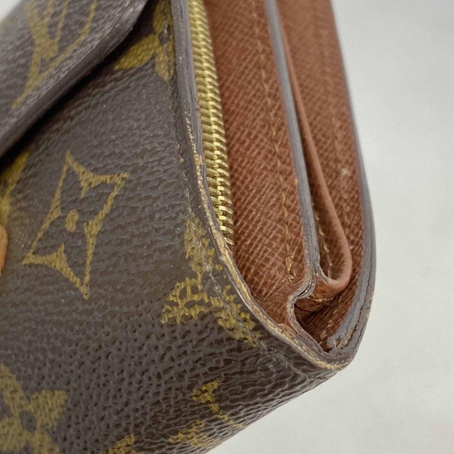 Louis Vuitton  Wallet (Tri-Fold)